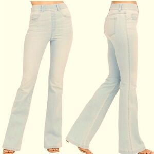 NWT Spanx Retro Light Wash Flare Pull On Jeans S/ P
